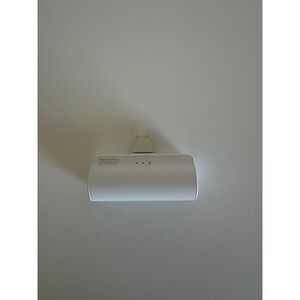iWalk LinkPod Portable Power Bank White Cordless Mini Battery Pack Charger